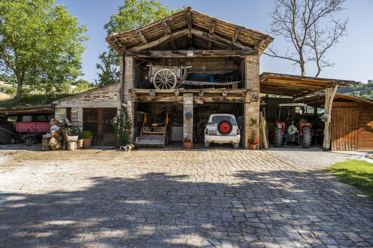 Casa Friano Bed & Breakfast Amandola Bagian luar foto